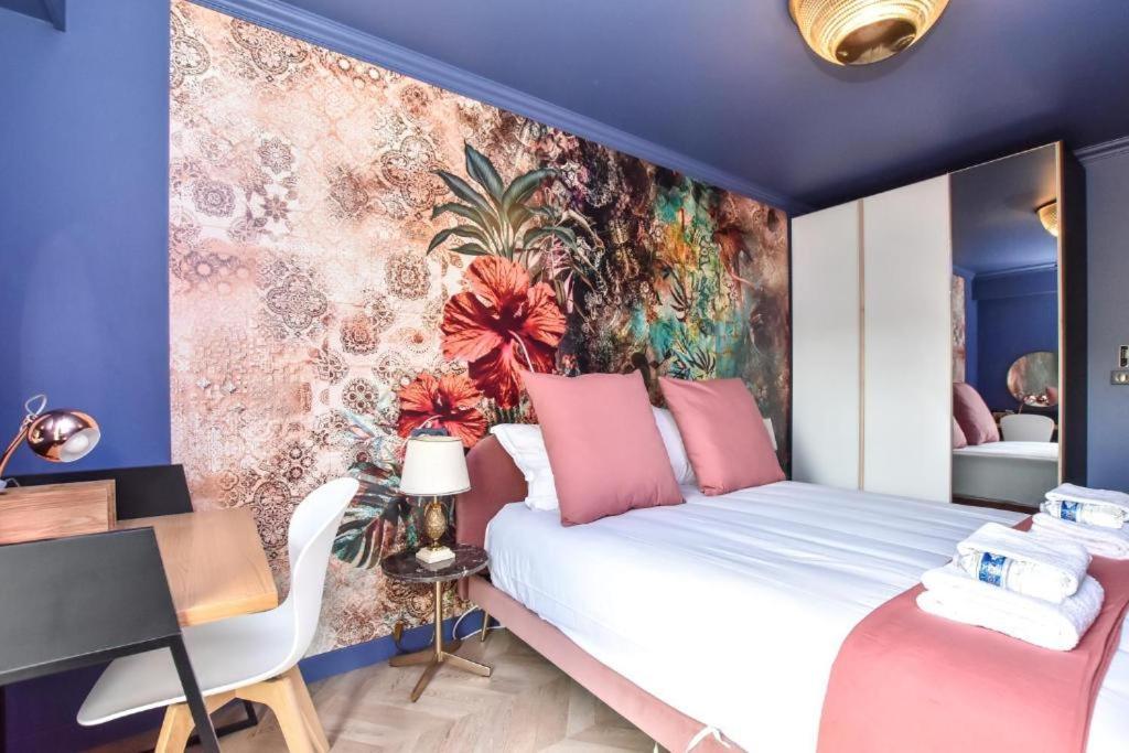 Luxury Paris La Vie En Rose Jacuzzi Terrasse Parking Lägenhet Exteriör bild
