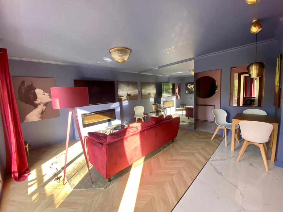 Luxury Paris La Vie En Rose Jacuzzi Terrasse Parking Lägenhet Exteriör bild